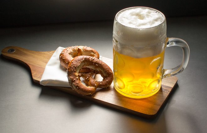 Drink some of Berlin’s great beer and indulge in its treats: Breze (pretzels), Kartoffelpuffer (a version of potato latkes), Berliner Pfannkuche (deep-fried doughnut) or any variety of Wurst sausages.
