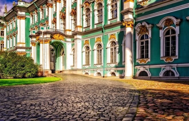See the Hermitage Museum, one of the world’s greatest and most famous art museums.