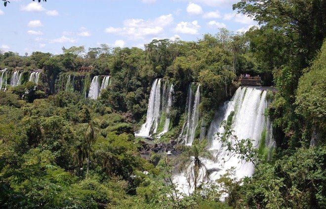 Argentina-iguazu-falls