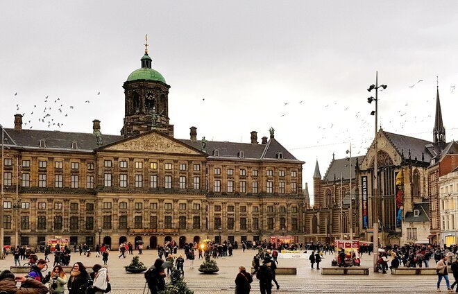 Enjoy an introductory walking tour through Amsterdam’s alleys and canals and pass by the Royal Palace, situated on the west side of Dam Square, and the famous National Monument, a 72-ft concrete conical pillar covered by white travertine stone.