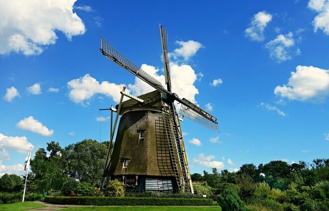Netherlands-windmill